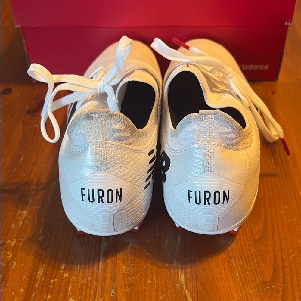 New Balance White Soccer Cleats - Picture 4 of 5